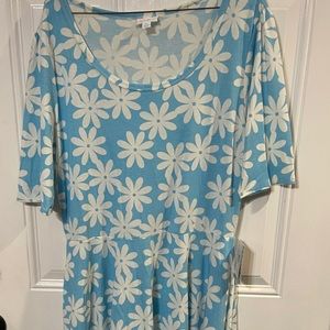 LuLaRoe Nicole blue w/ white flowers dress NWT 2XL